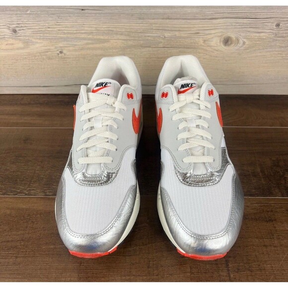 Nike Air Max 1 Premium SE Hot Sauce Mens Size 9Metallic Silver HF7746 100 - Picture 2 of 5